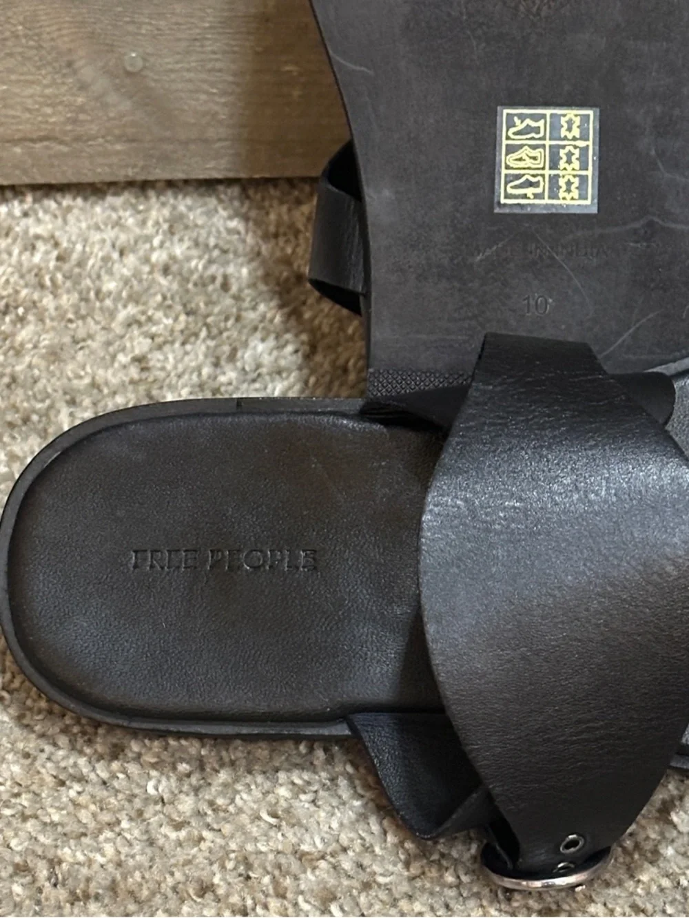 Free People Black Leather Barcelona Slip-On Sandals NEW | Size 10 - Picture 10 of 10
